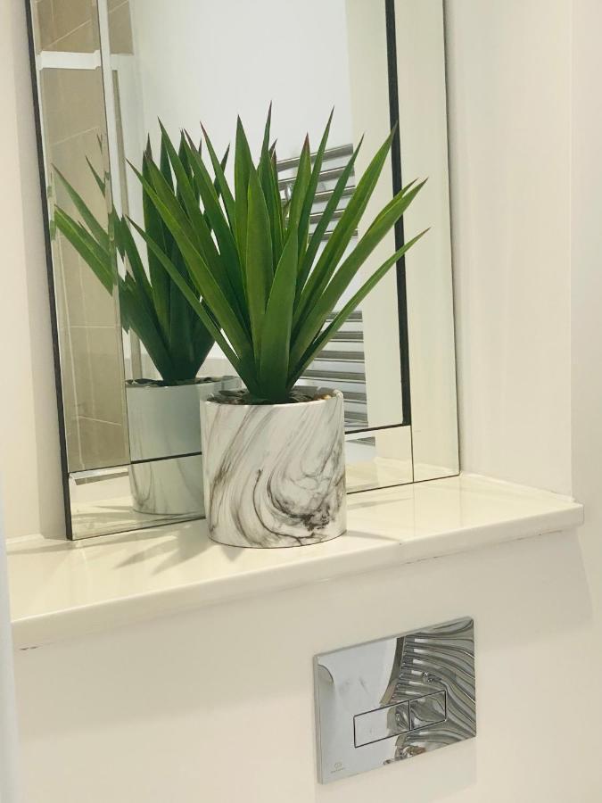 Stylish New Built Apartman Manchester Kültér fotó